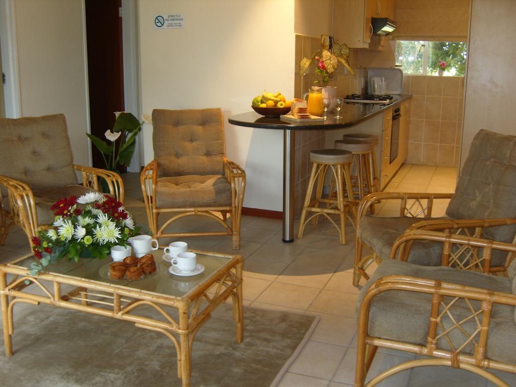 Pine Lodge Resort George Room photo